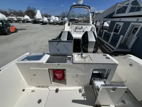 Thumbnail von Boston Whaler 330 Vantage