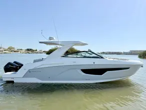Thumbnail von Cruisers Yachts 34 GLS
