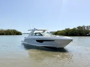 Thumbnail von Cruisers Yachts 34 GLS