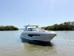 Thumbnail von Cruisers Yachts 34 GLS