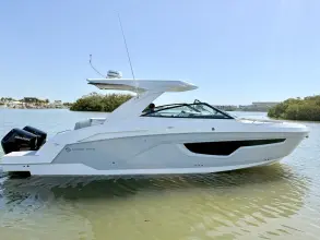 Thumbnail von Cruisers Yachts 34 GLS