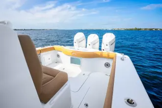 Thumbnail von Yellowfin 36 Offshore