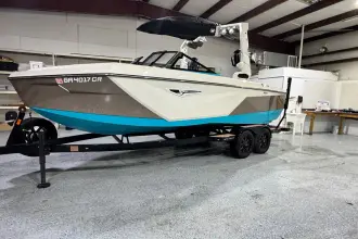 Super Air Nautique G23