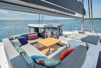 Thumbnail von Privilege Signature 580