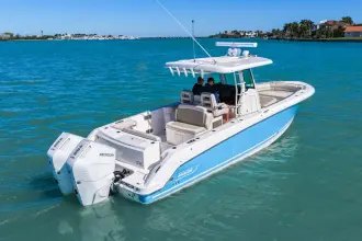 Thumbnail von Boston Whaler 330 Outrage