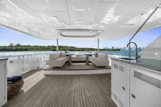 Thumbnail von Ocean Alexander 32L Skylounge