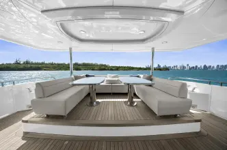 Thumbnail von Ocean Alexander 32L Skylounge