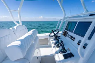 Thumbnail von Yellowfin 32 Offshore