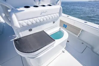 Thumbnail von Yellowfin 32 Offshore