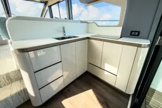 Thumbnail von Cruisers Yachts 50 FLY