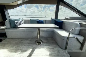Thumbnail von Cruisers Yachts 50 FLY