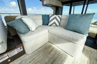 Thumbnail von Cruisers Yachts 50 FLY
