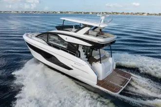 Thumbnail von Cruisers Yachts 50 FLY