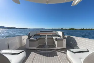 Thumbnail von Tiara Yachts 43LE NEXT LEVEL
