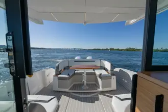 Thumbnail von Tiara Yachts 43LE NEXT LEVEL