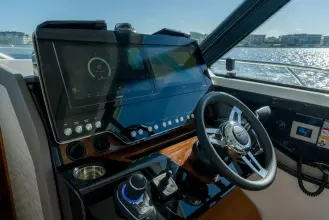 Thumbnail von Tiara Yachts 43LE NEXT LEVEL