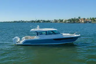 Thumbnail von Tiara Yachts 43LE NEXT LEVEL