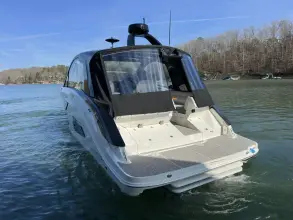 Thumbnail von Sea Ray 370 Sundancer