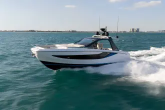 Azimut 42