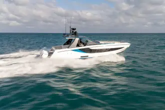 Thumbnail von Azimut 42