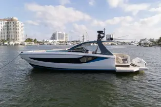 Thumbnail von Azimut 42