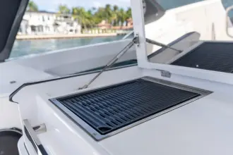 Thumbnail von Azimut 42