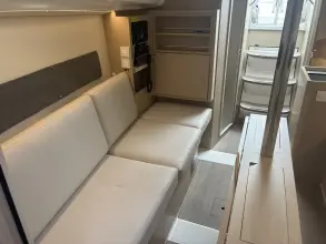 Thumbnail von Beneteau Oceanis 30.1