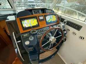 Thumbnail von Tiara Yachts 3600 Coronet Sonder
