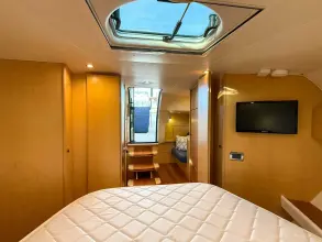 Thumbnail von Tiara Yachts 3600 Coronet Sonder