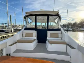 Thumbnail von Tiara Yachts 3600 Coronet Sonder