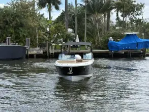 Thumbnail von Sea Ray SDX 270 Outboard