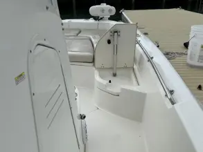 Thumbnail von Boston Whaler 240 DAUNTLESS PRO