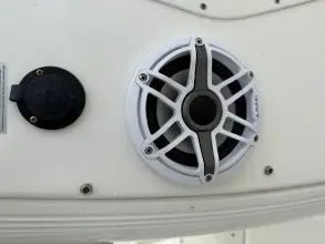 Thumbnail von Boston Whaler 240 DAUNTLESS PRO