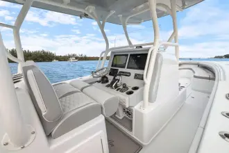 Thumbnail von Yellowfin 32 Offshore