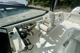 Thumbnail von Boston Whaler 280 Vantage