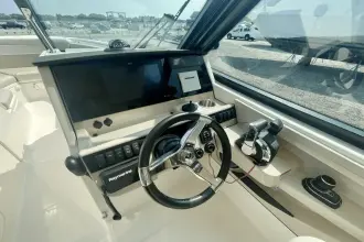 Thumbnail von Boston Whaler 280 Vantage