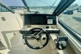 Thumbnail von Boston Whaler 280 Vantage
