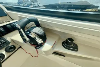 Thumbnail von Boston Whaler 280 Vantage