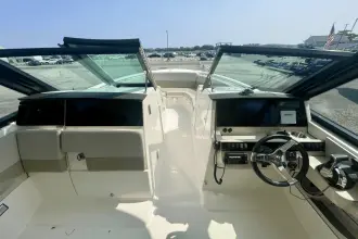 Thumbnail von Boston Whaler 280 Vantage