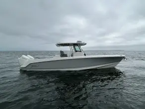 Thumbnail von Boston Whaler 330 Outrage