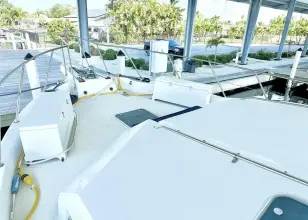 Thumbnail von Hatteras 72 Cockpit Motor Yacht