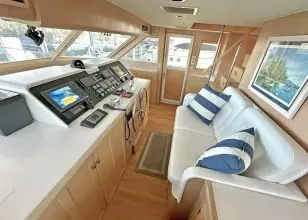 Thumbnail von Hatteras 72 Cockpit Motor Yacht