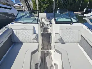 Thumbnail von Sea Ray 270 SD-OB