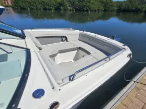 Thumbnail von Sea Ray 270 SD-OB