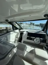 Thumbnail von Sea Ray 320 DA OB
