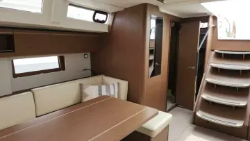 Thumbnail von Beneteau Oceanis 51.1