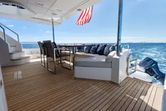 Thumbnail von Azimut 84