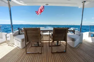 Thumbnail von Azimut 84