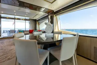 Thumbnail von Azimut 84