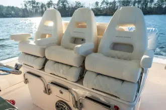Thumbnail von Grady White Coastal Explorer 321